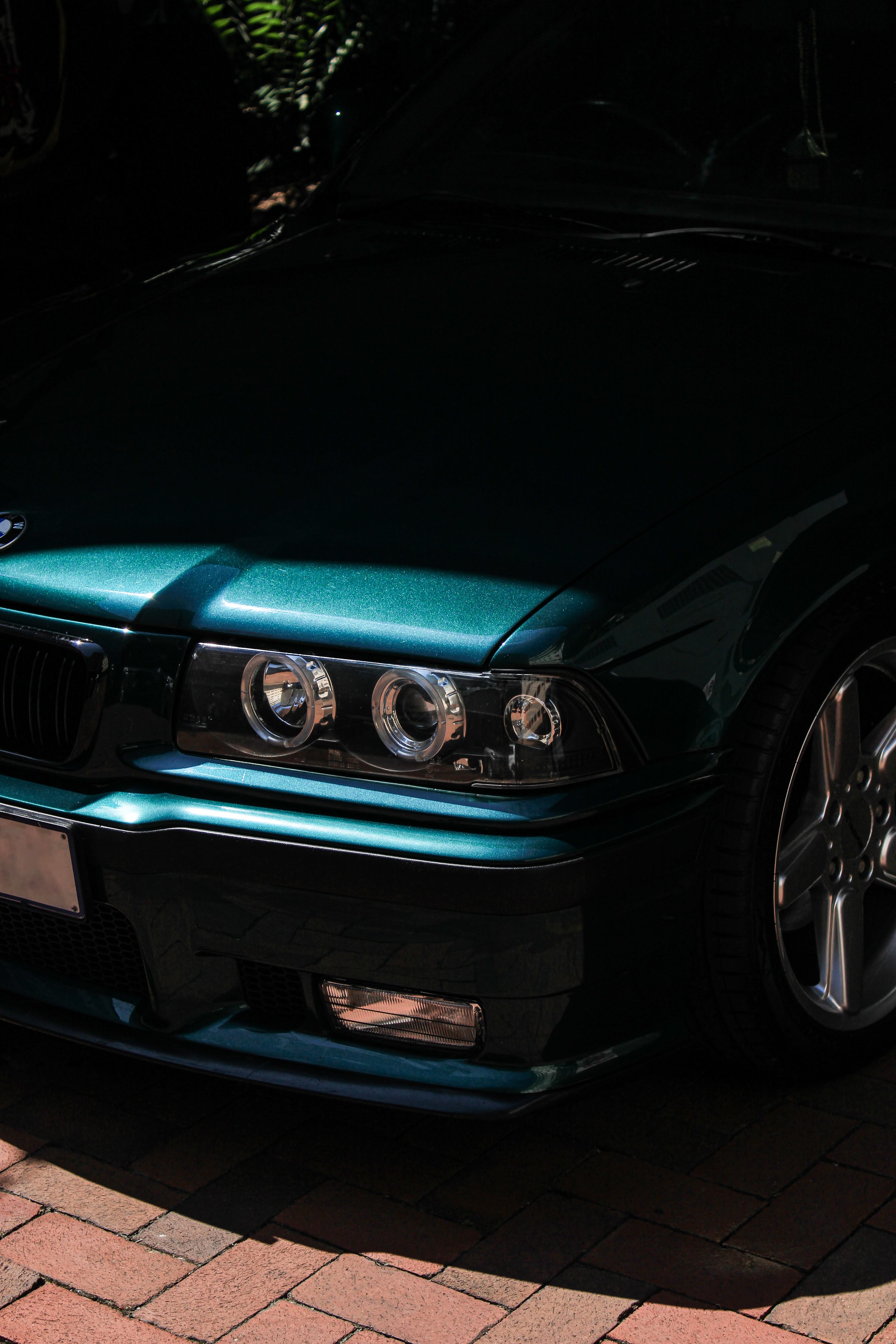 AUTOMOTIVE PHOTOGRAPHY catalog frame