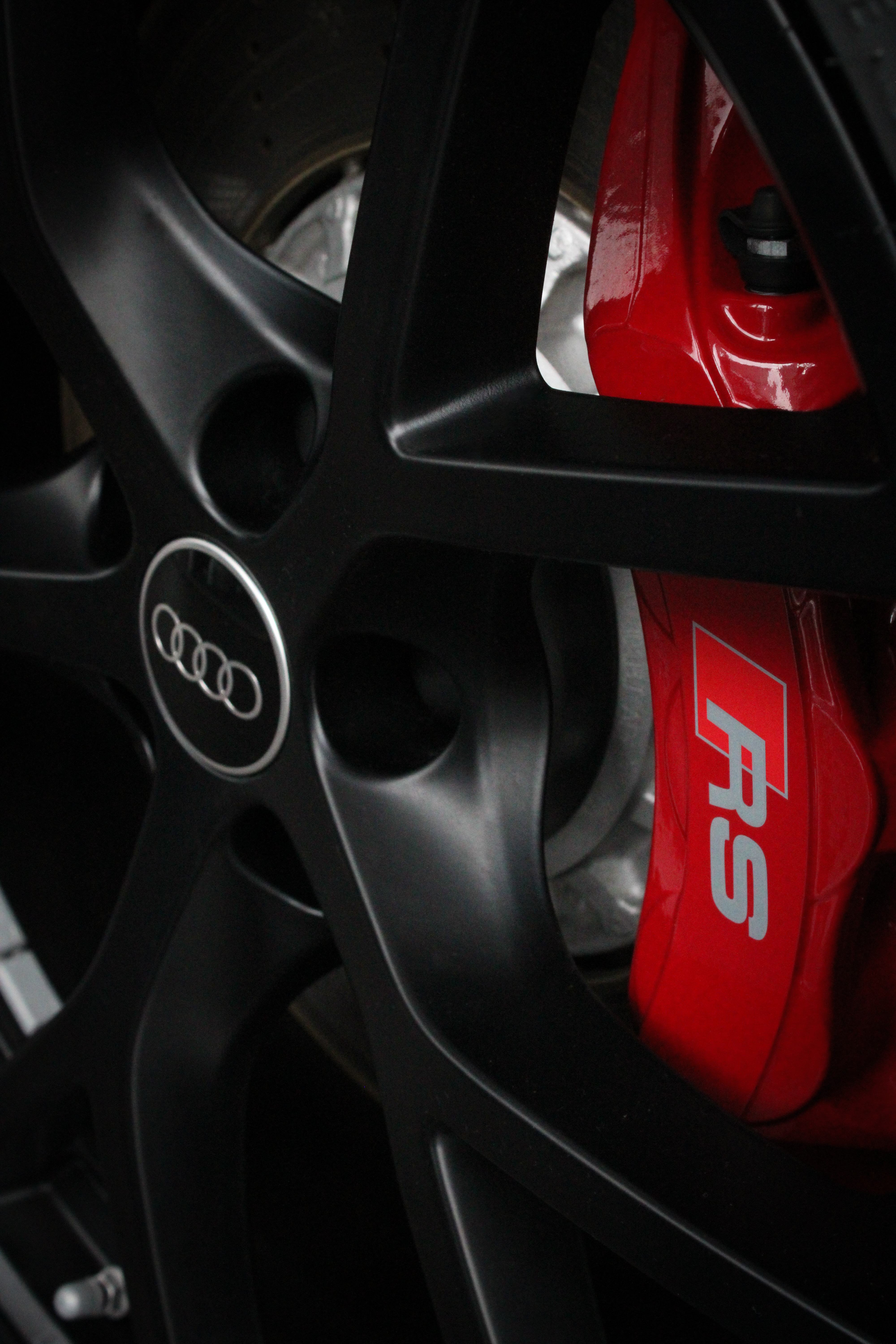 AUTOMOTIVE PHOTOGRAPHY catalog frame