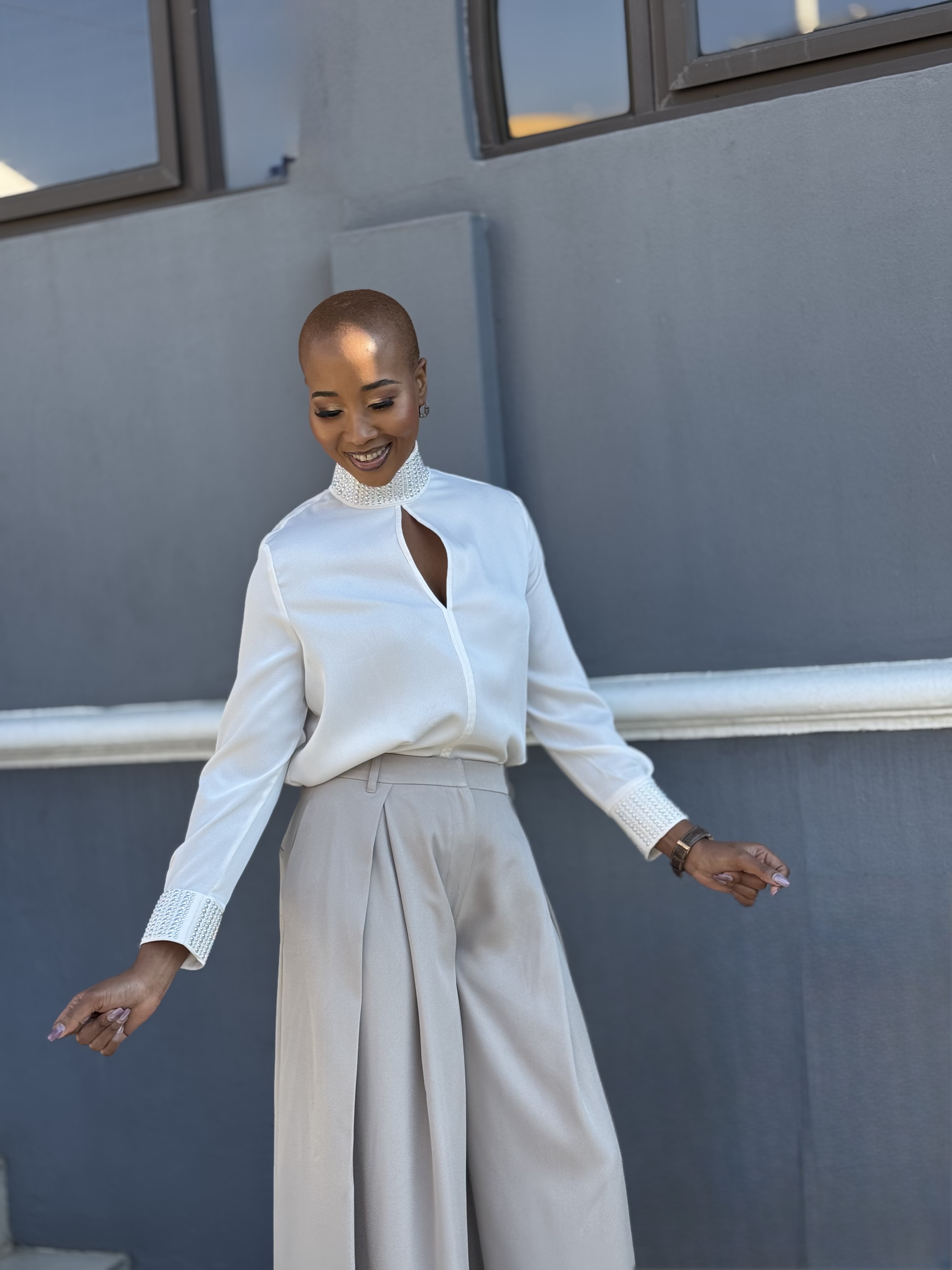 Dr N ZONDI LONGEVITY AND WELLNESS catalog frame