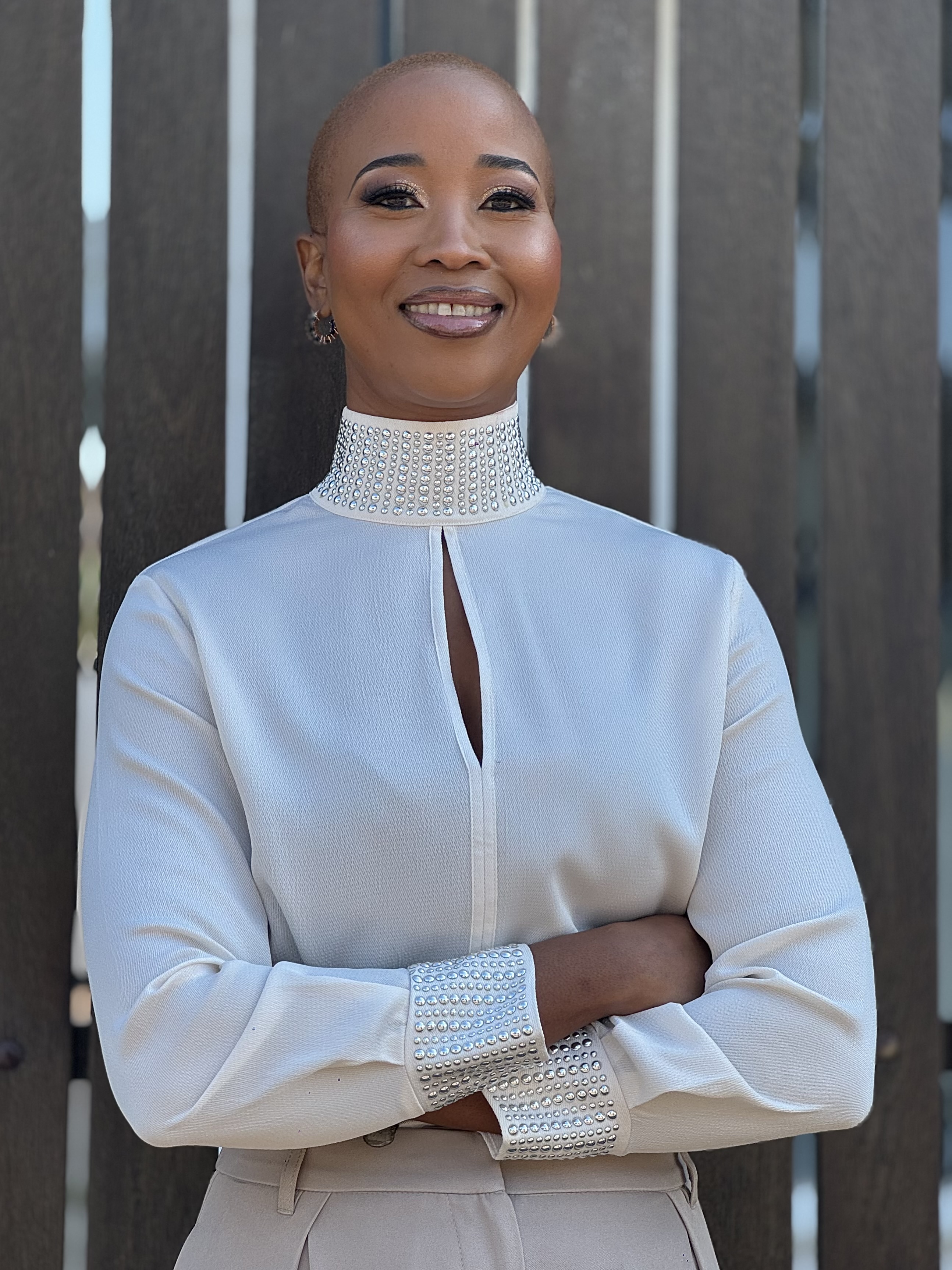 Dr N ZONDI LONGEVITY AND WELLNESS catalog frame